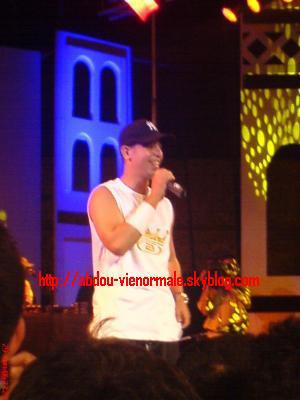 LOTFI au concert (kazif alger)